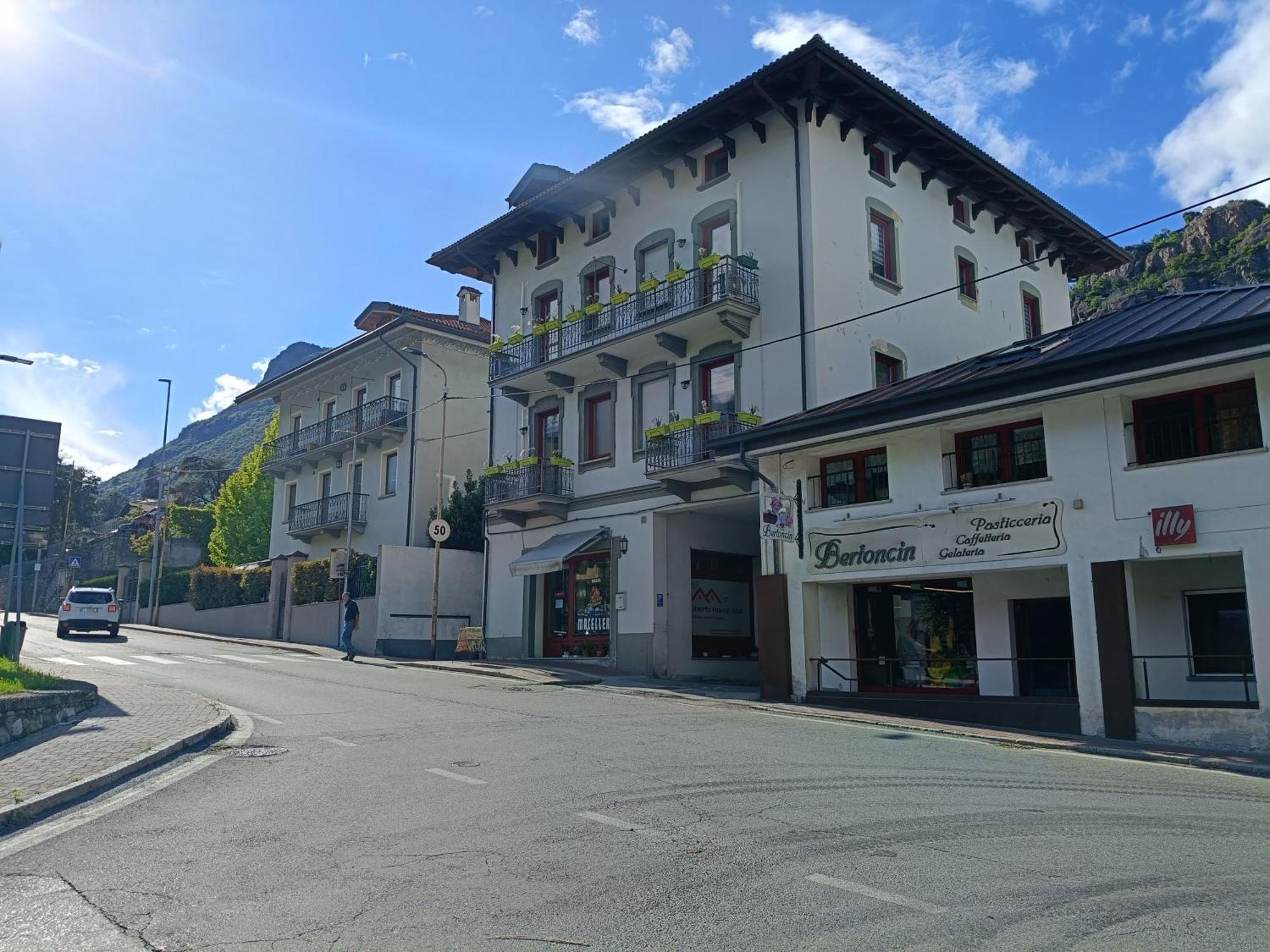 Ferienwohnung Liberty House Alps Châtillon Exterior foto
